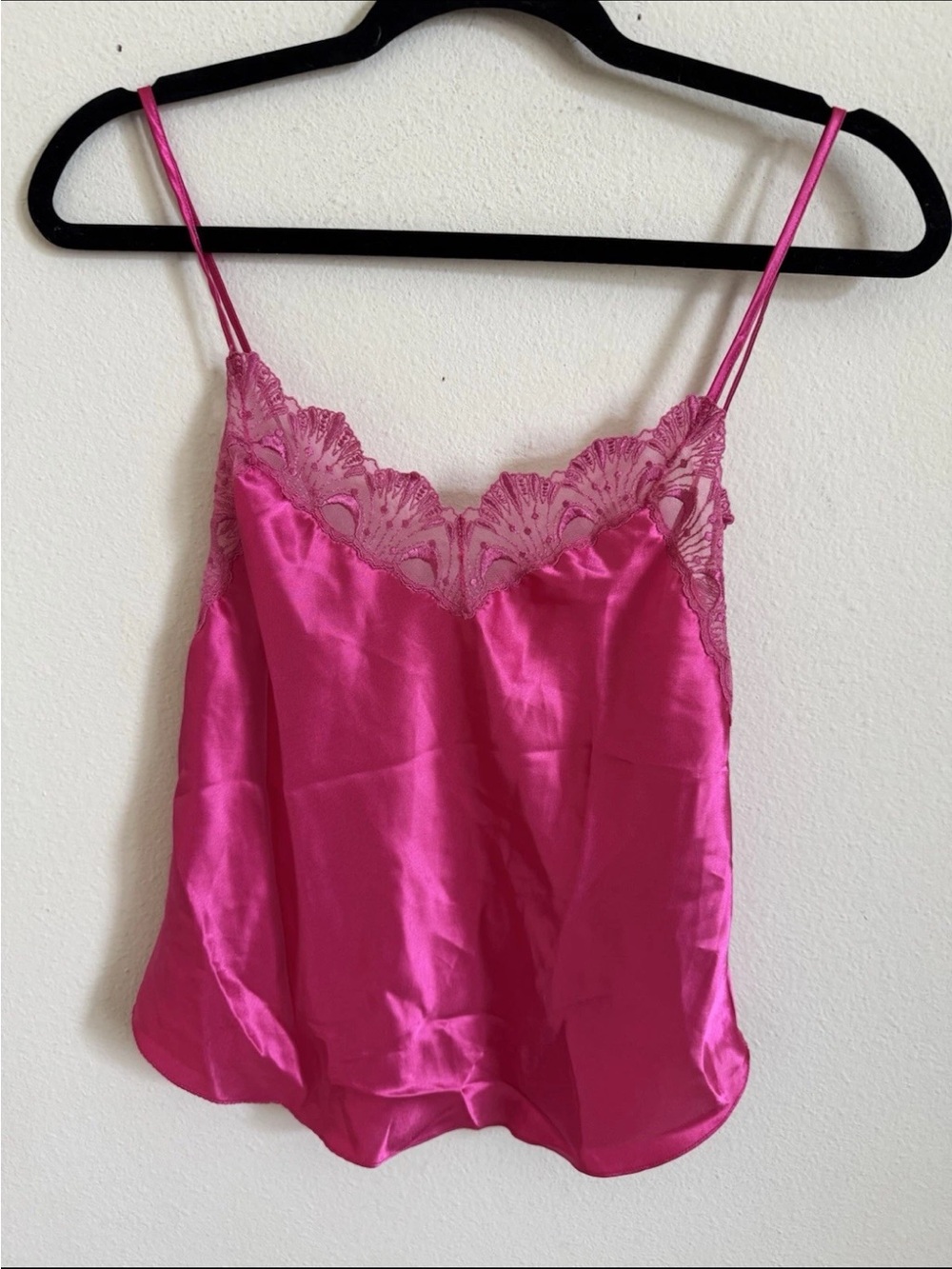 Vintage 90s Victoria’s Secret Gold Label Pink Lace Satin Cami Top S
